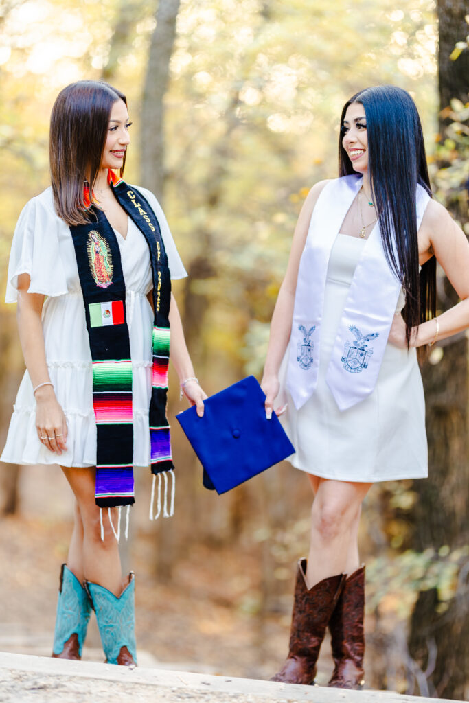 Senior Portrait Session at Arbor Hills in Plano,TX