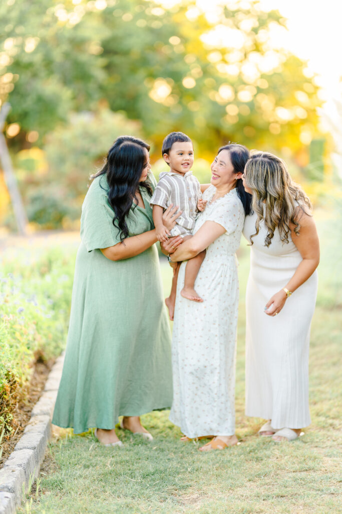 Farmers Branch Rose Gardens Family Session