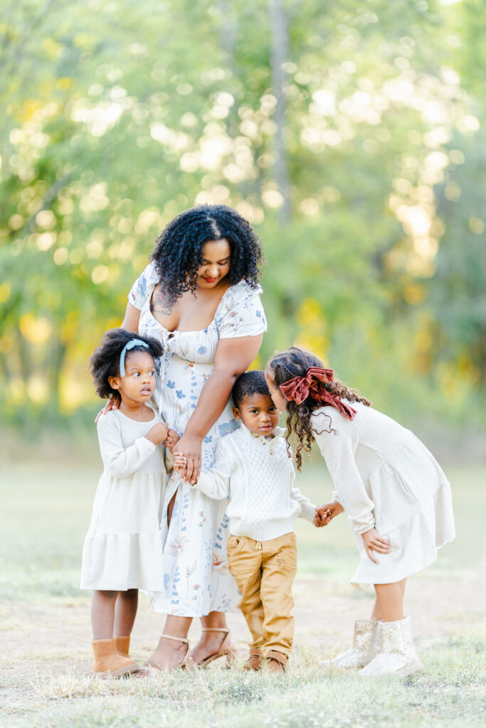 Dallas family photos at parker rose gardens1