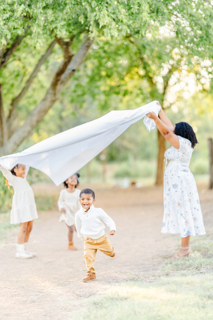 Dallas family photos at parker rose gardens2