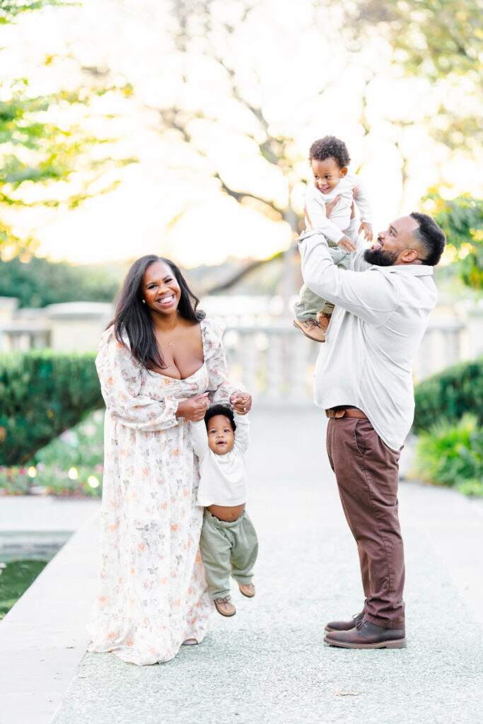 Fall Family Photos at the Dallas Arboretum
